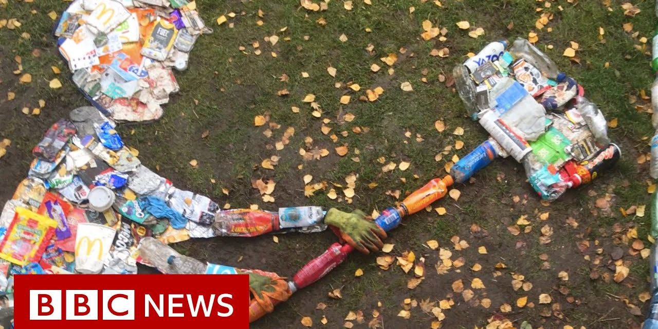 “I make art out of discarded facemasks” – BBC News